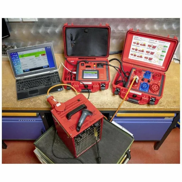 Benning Messadapter MA 4, Aktiv / Passiv, 16A / 32A CEE, VDE 0544-4, Für Gerätetester 5