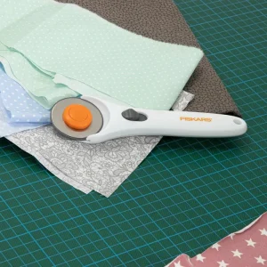 Fiskars Rollschneider F-1349, Proficutter, Mit 45mm Rundklinge 9