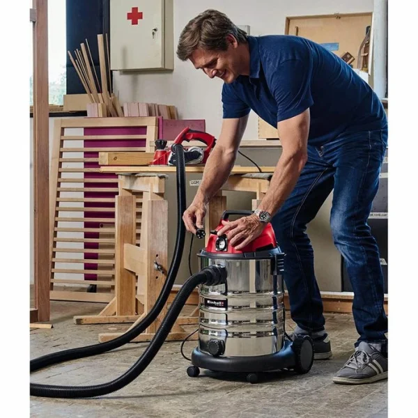 Einhell Nass-Trockensauger TC-VC 1930 SA, 30 Liter, 1500 Watt, Mit Gerätesteckdose 3